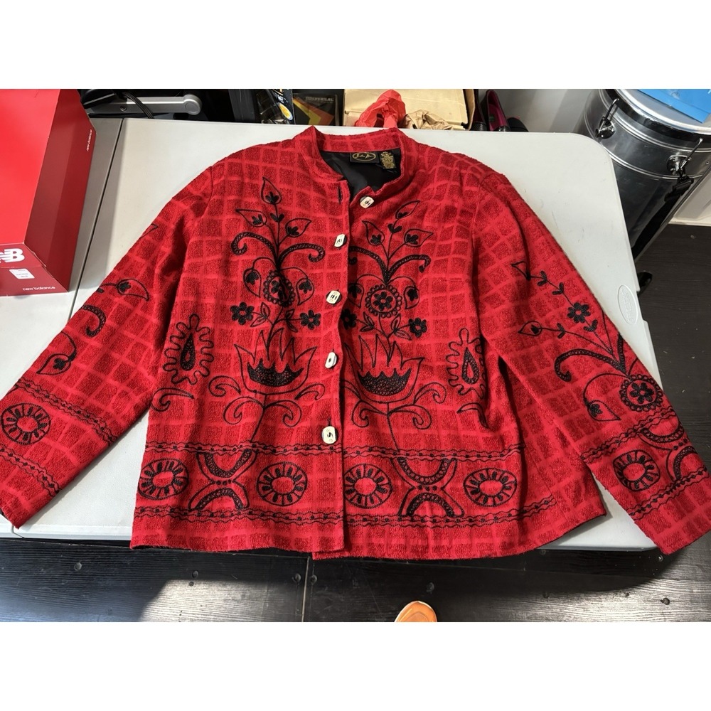 JULIA KIM Red Embellished Boho Jacket  Size XL‎ Embroidered Black Flowers